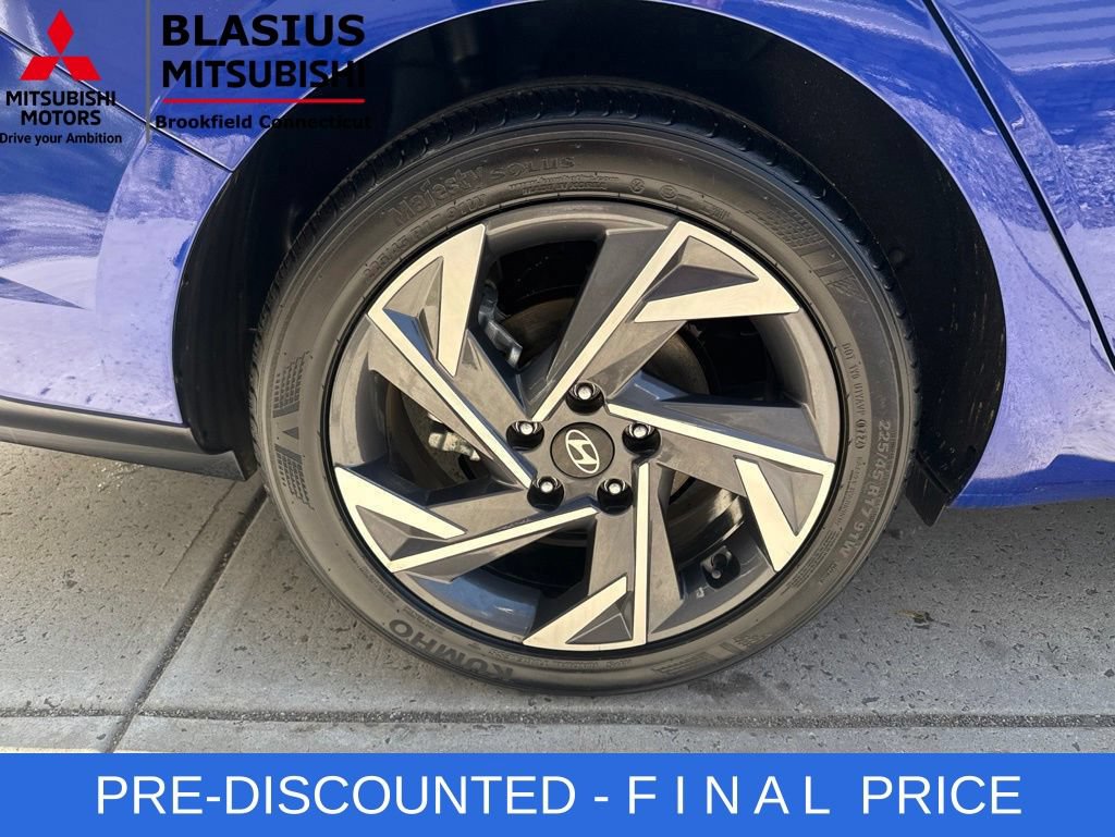 Used 2024 Hyundai Elantra SEL w/ Convenience Package FWD image 62