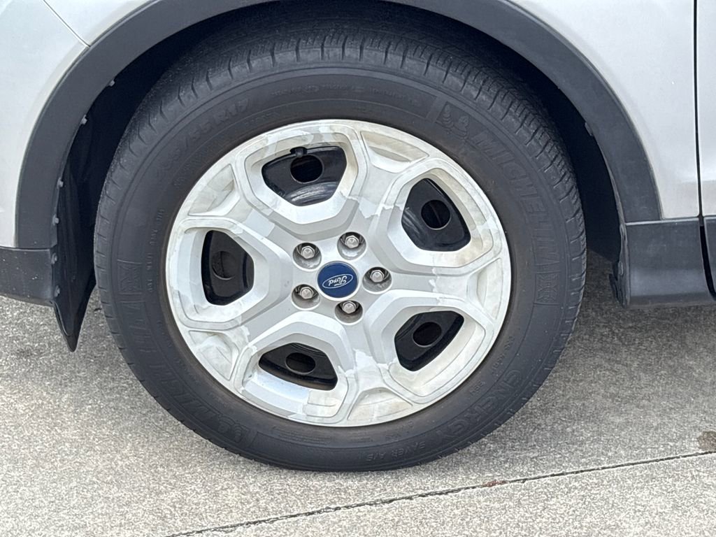 Used 2019 Ford Escape S FWD image 11