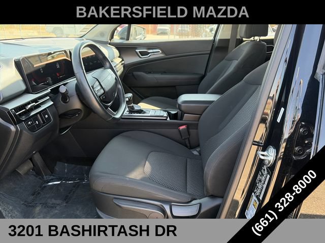 Used 2026 Kia Sportage LX FWD image 9
