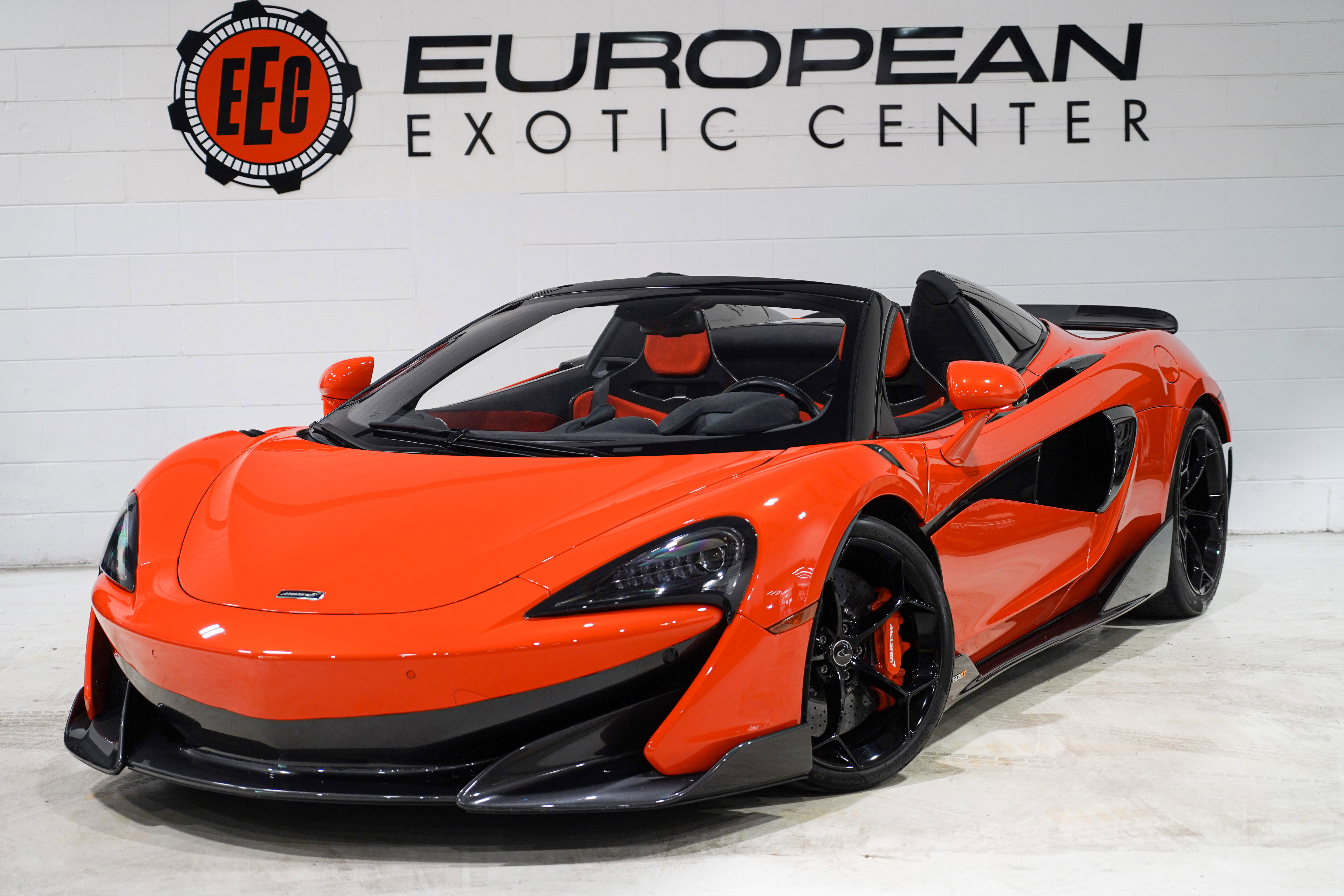Used 2020 McLaren 600LT Spider RWD image 5