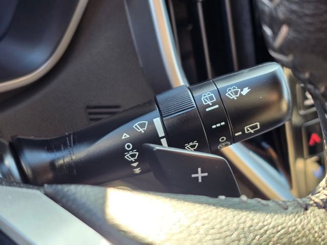 Certified 2023 Subaru Ascent Premium w/ Convenience Package image 40