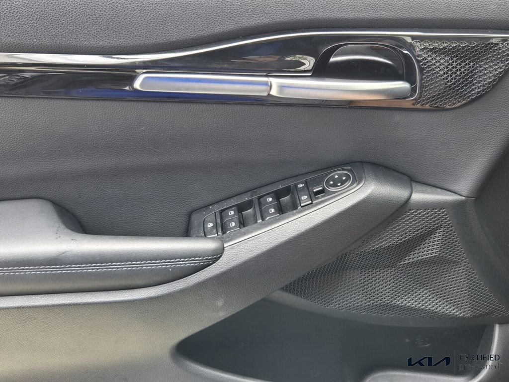 Used 2023 Kia Seltos S FWD image 32