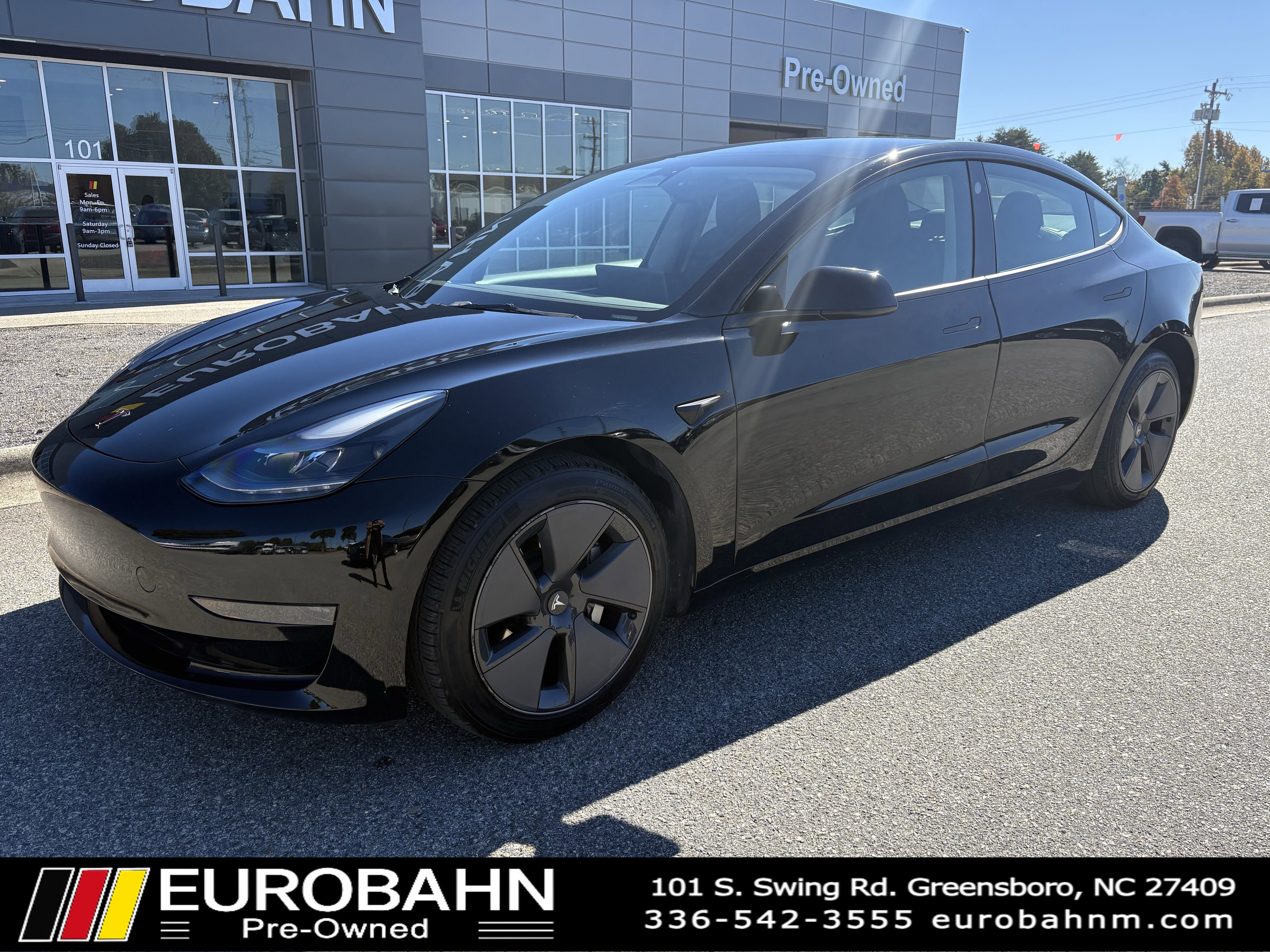 Used 2023 Tesla Model 3 Standard Range image 27