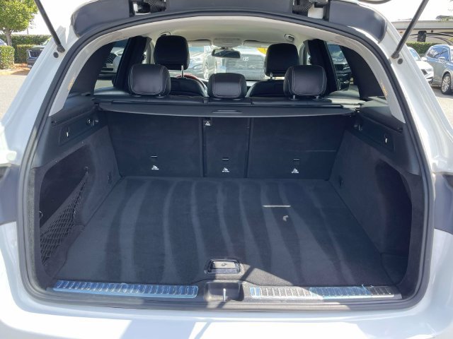 Used 2019 Mercedes-Benz GLC 300 image 13