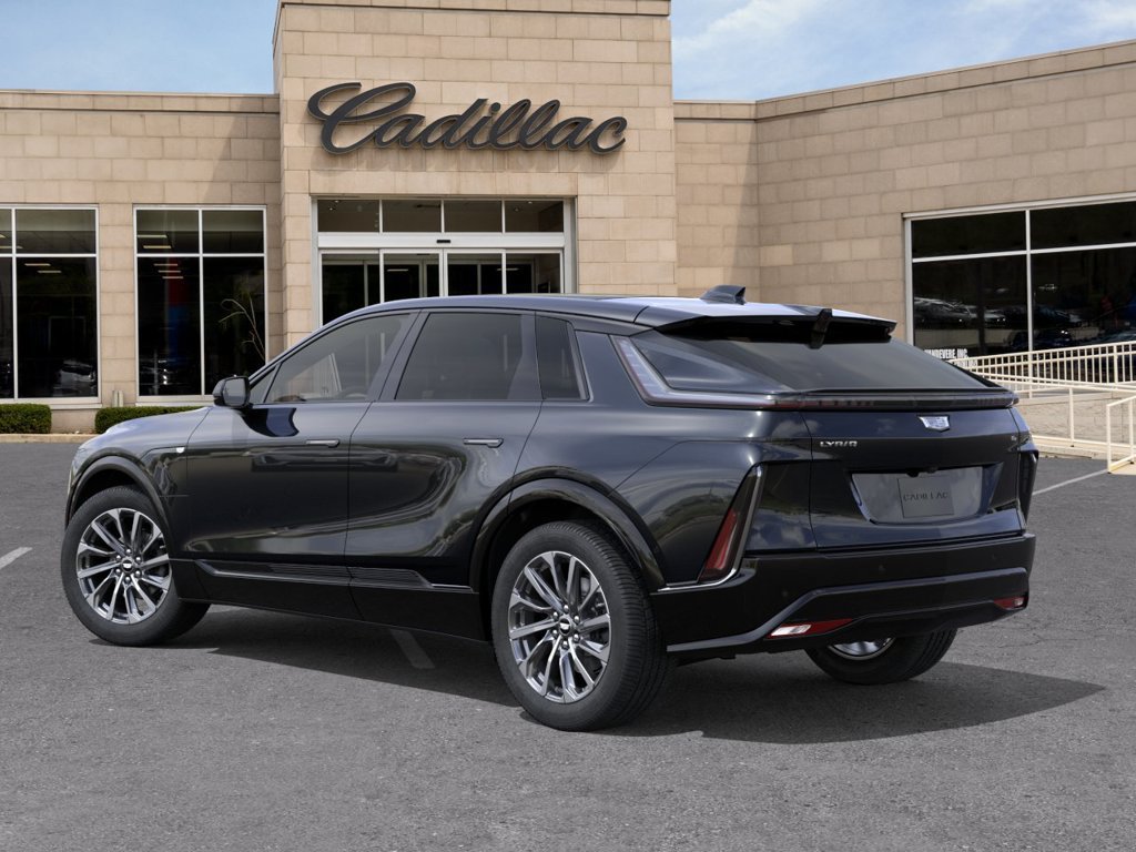 New 2027 Cadillac Lyriq Sport w/ LPO, Floor Liner Package AWD/4WD image 5