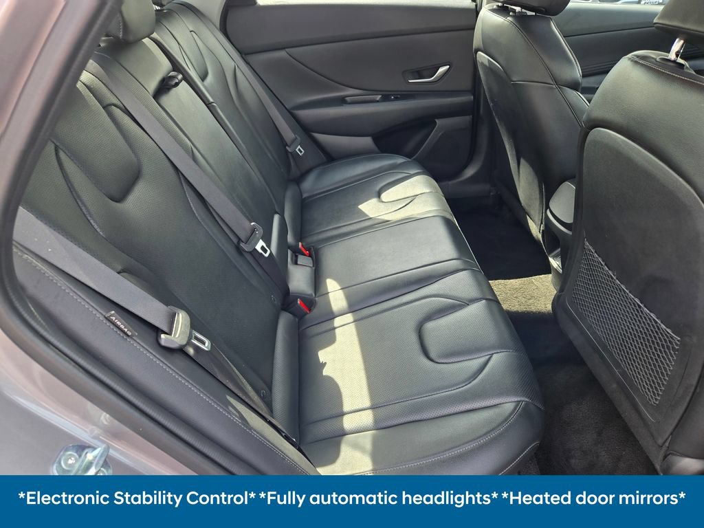 Certified 2024 Hyundai Elantra Limited FWD image 15