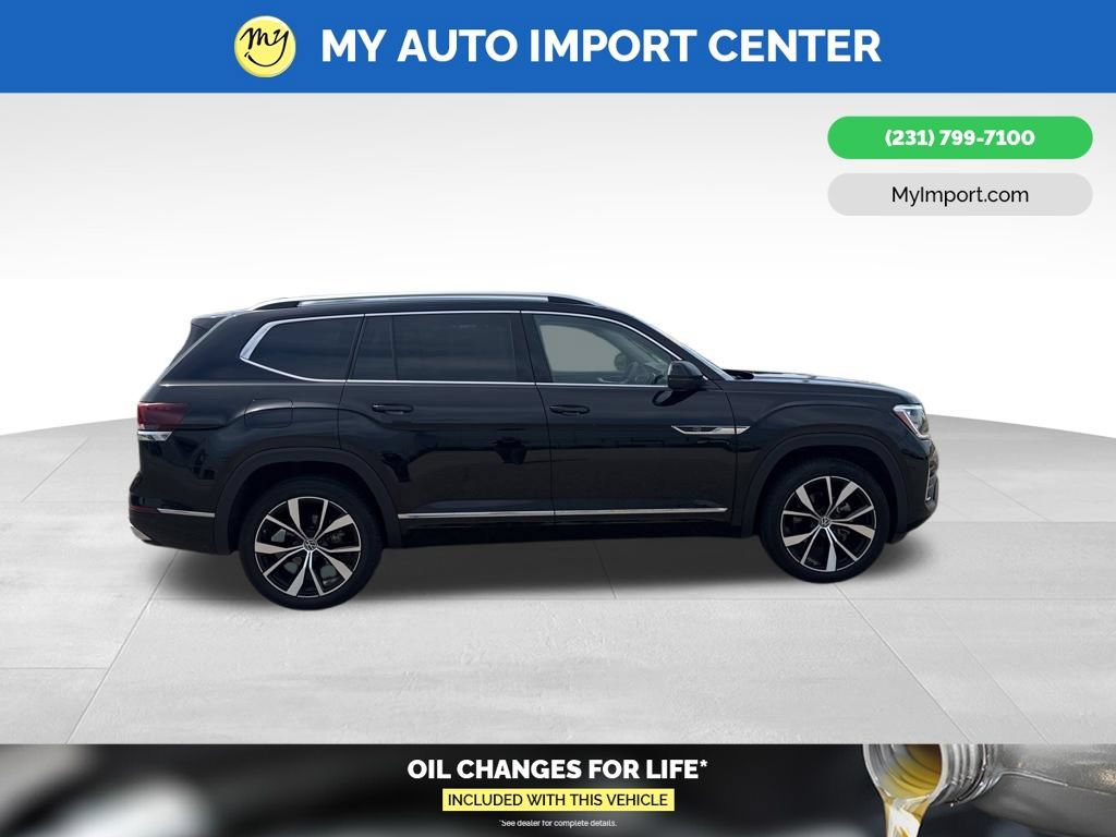 Used 2025 Volkswagen Atlas SEL Premium R-Line AWD/4WD image 8
