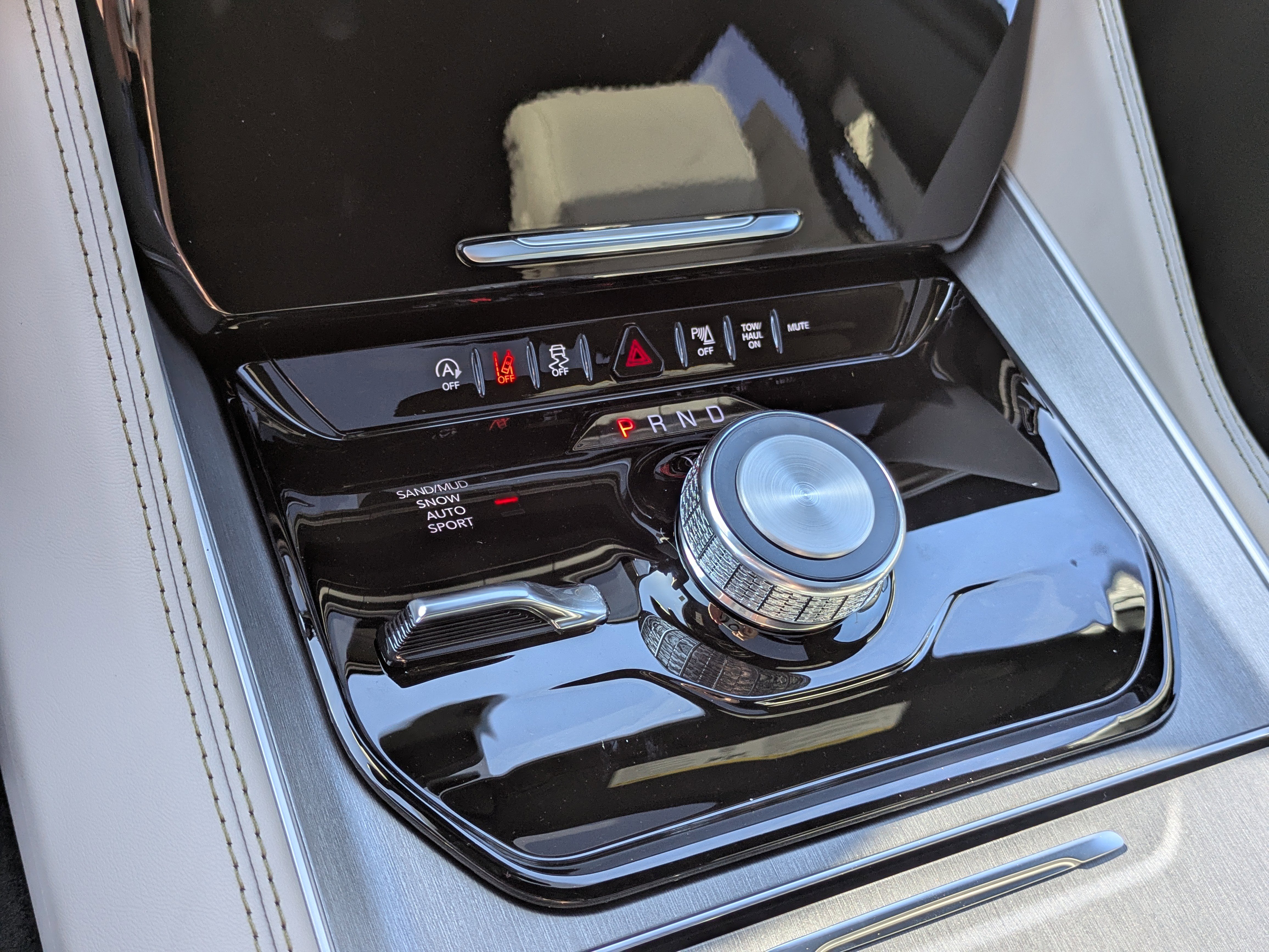 New 2026 Jeep Grand Wagoneer L Limited image 14