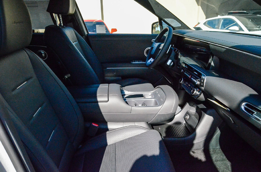 New 2026 Hyundai Palisade Calligraphy AWD/4WD image 18