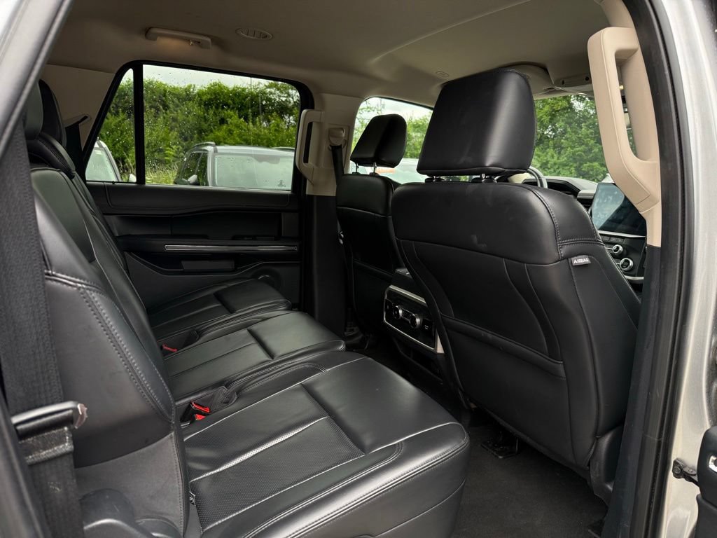 Used 2024 Ford Expedition Max XLT AWD/4WD image 20