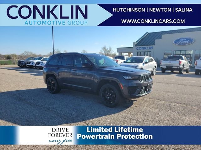 Used 2023 Jeep Grand Cherokee Altitude