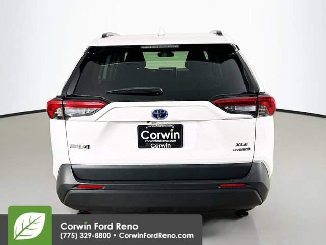 Used 2024 Toyota RAV4 XLE AWD/4WD image 8