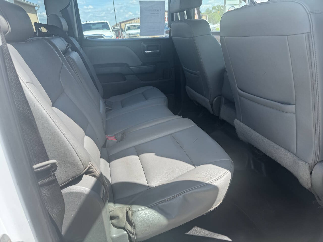 Used 2018 Chevrolet Silverado 2500 W/T AWD/4WD image 5