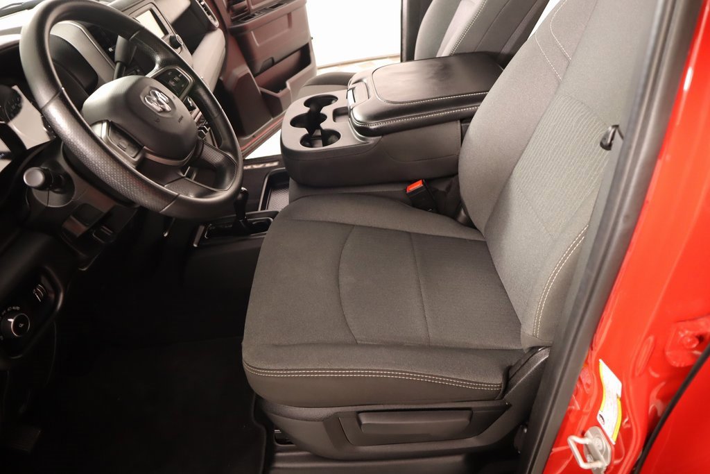 Used 2024 RAM 2500 Tradesman w/ Chrome Appearance Group image 10