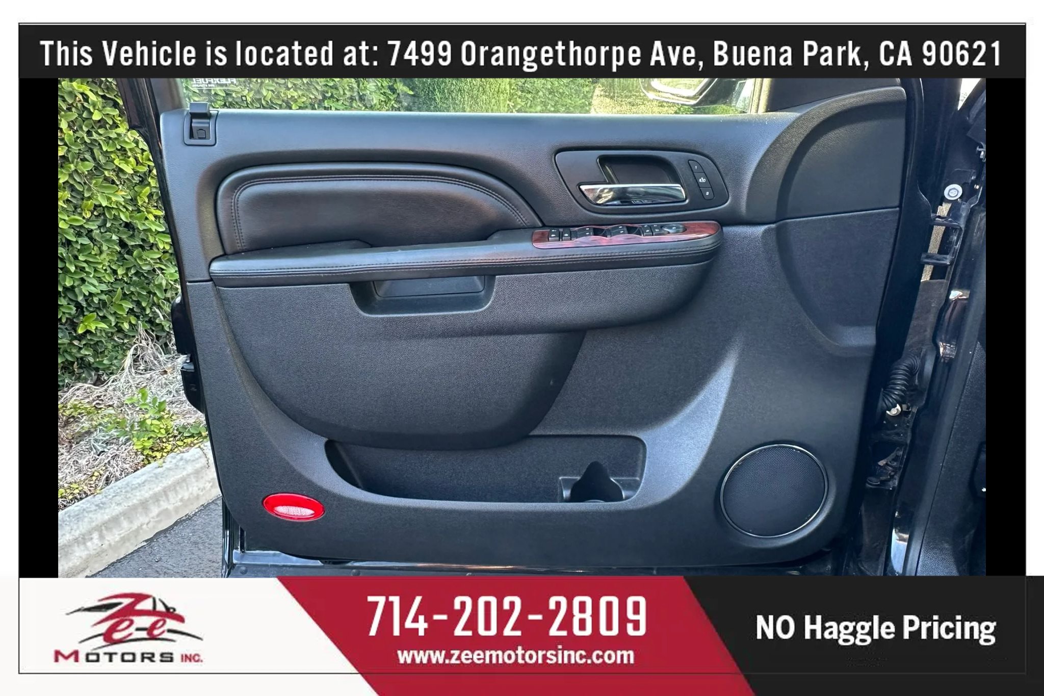 Used 2013 Cadillac Escalade Premium AWD/4WD image 22