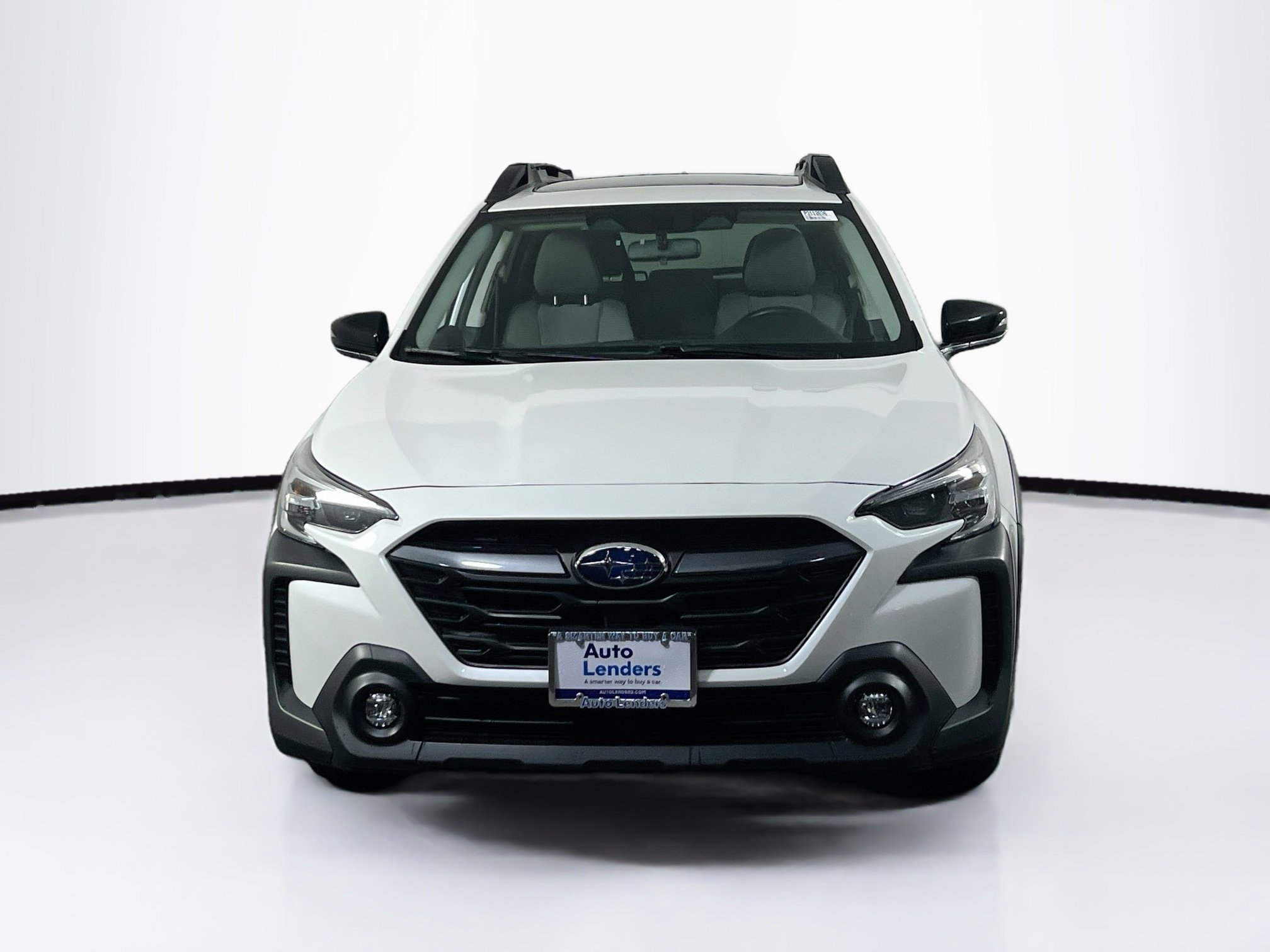 Used 2023 Subaru Outback Premium image 2