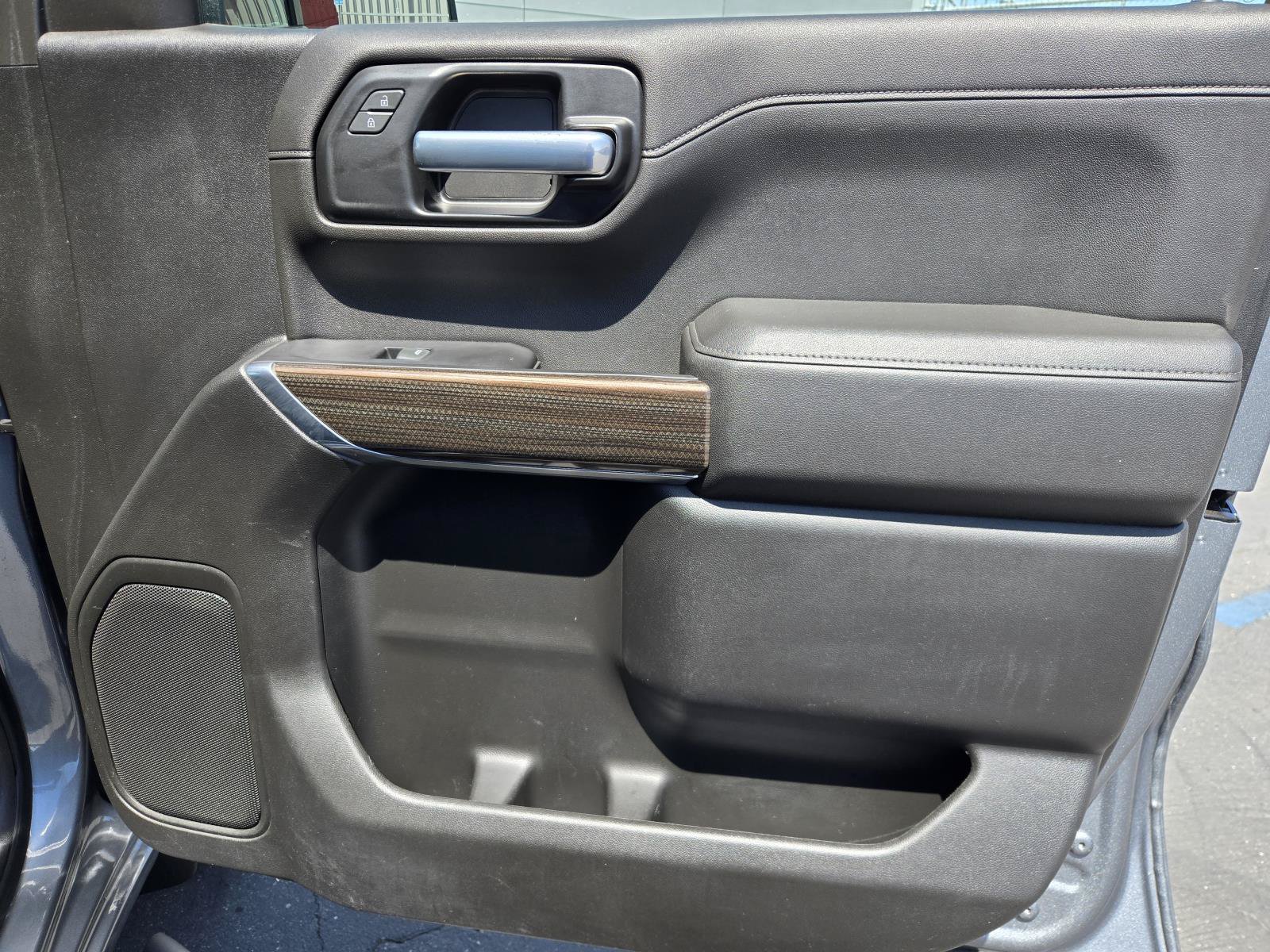 Used 2022 Chevrolet Silverado 1500 LT RWD image 32