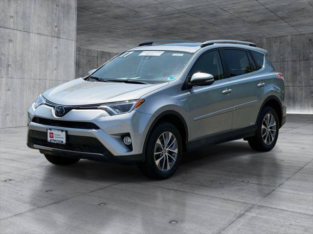 Certified 2017 Toyota RAV4 XLE w/ Carpet Mat Package AWD/4WD image 1