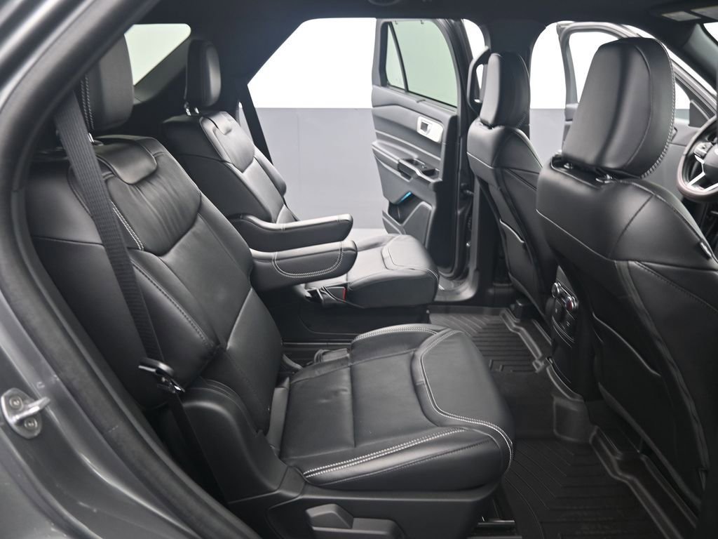 Used 2024 Ford Explorer ST w/ Equipment Group 401A image 47