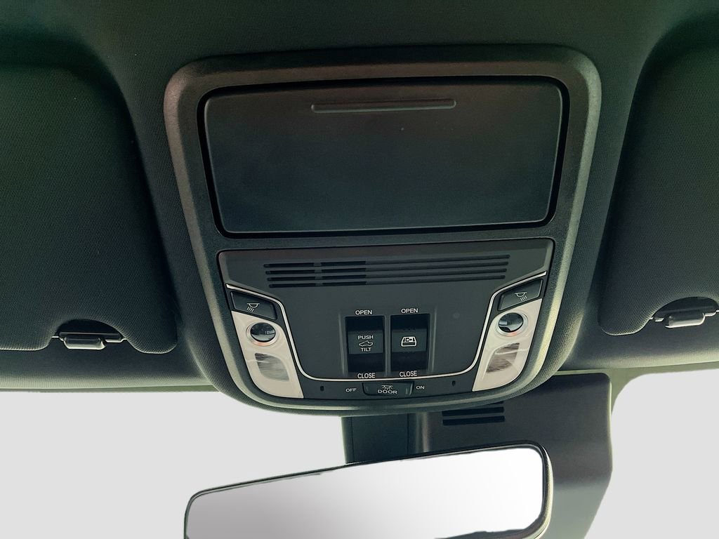 Used 2025 Honda Ridgeline Black Edition image 23