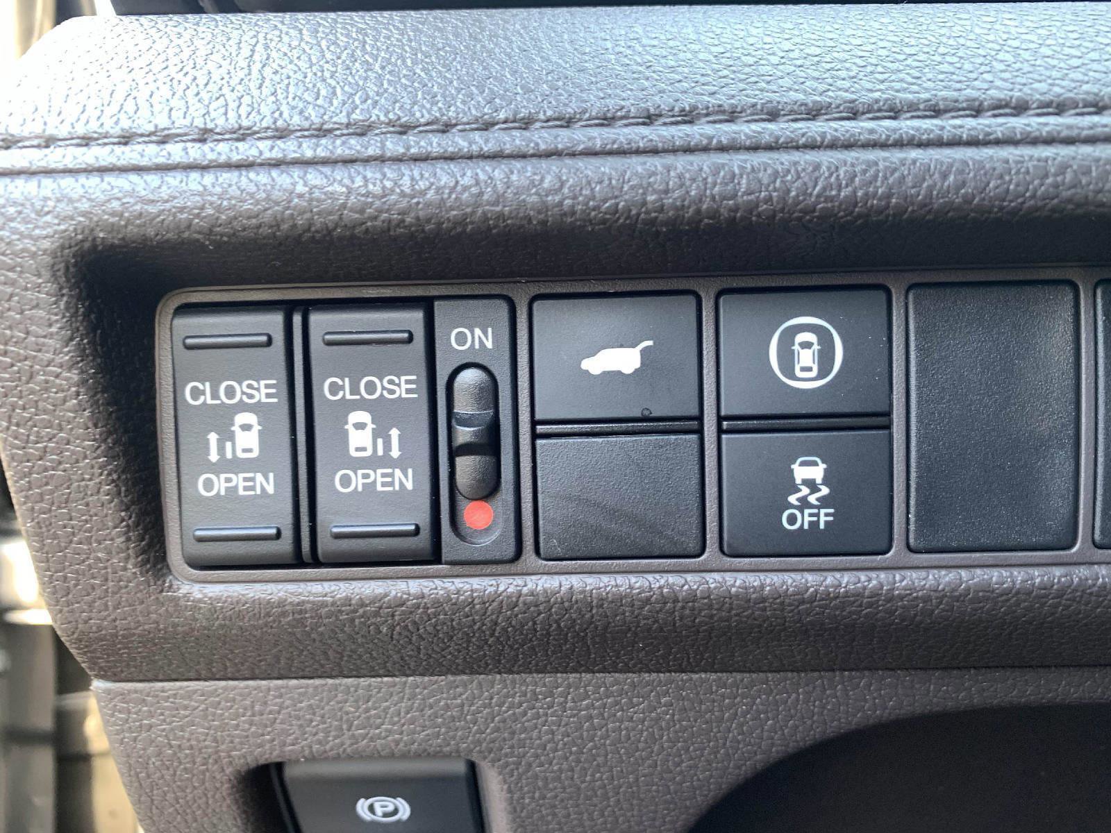 Certified 2024 Honda Odyssey EX-L image 14