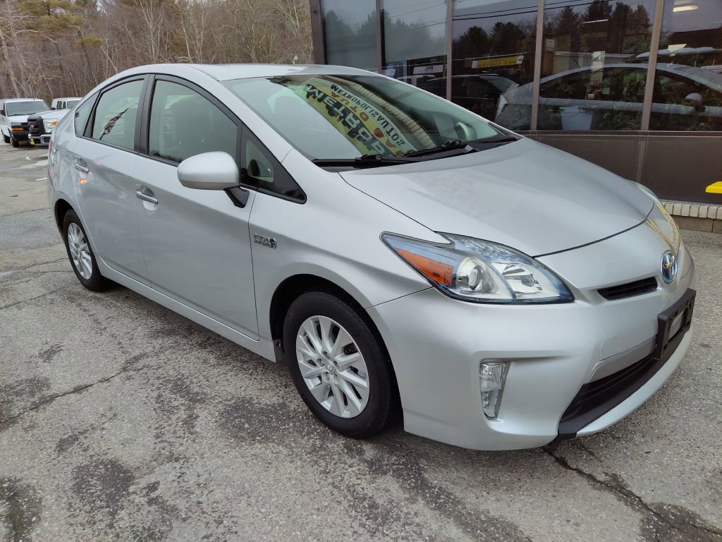 Used 2014 Toyota Prius Prime Plug-In Hybrid image 2