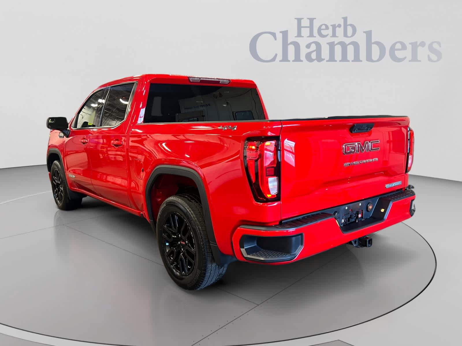 Used 2023 GMC Sierra 1500 Elevation AWD/4WD image 3