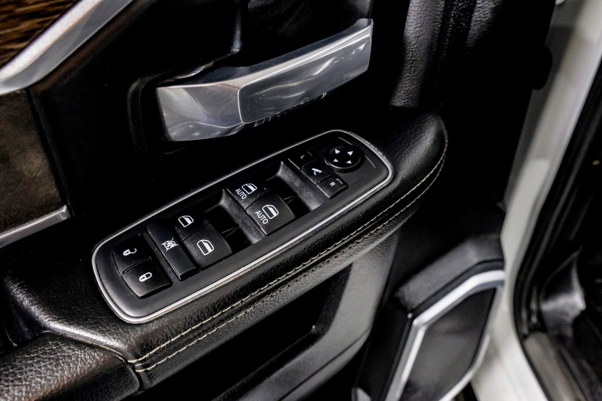 Used 2020 RAM 2500 Laramie image 34