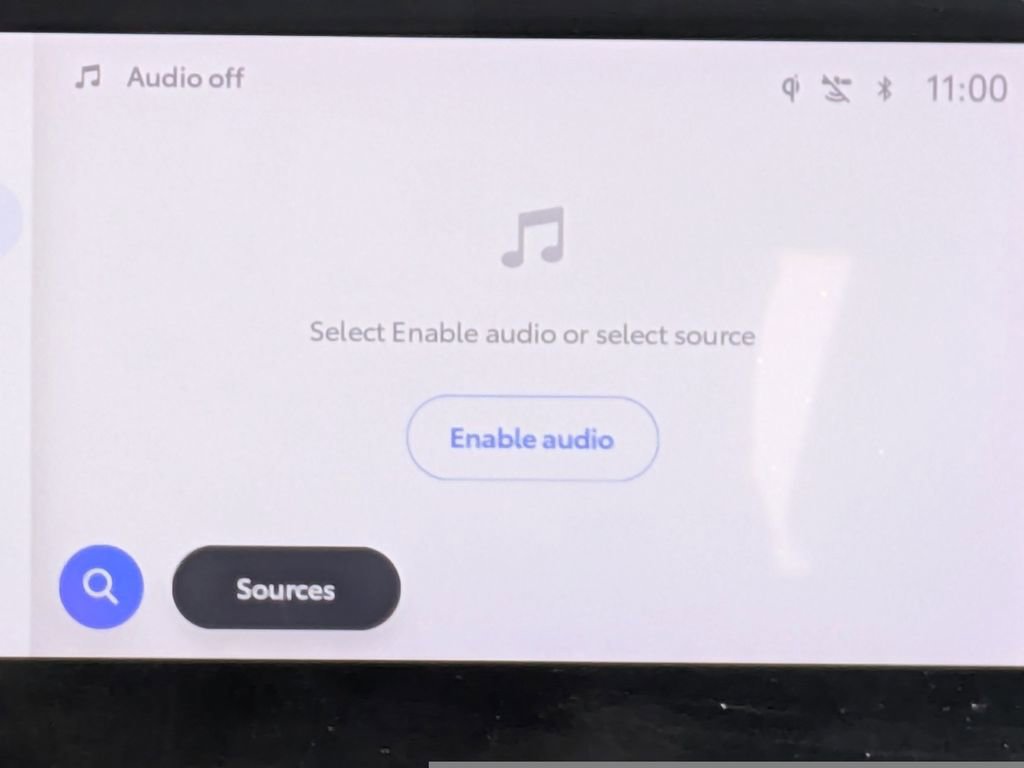 Used 2024 Toyota Corolla Cross XLE image 35