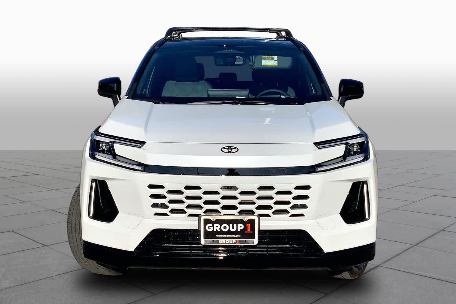 New 2026 Toyota RAV4 XSE AWD/4WD image 3