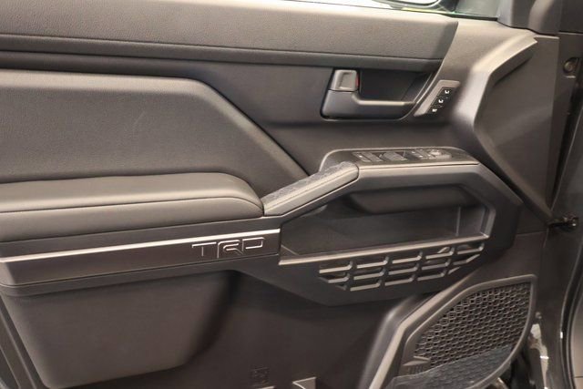 New 2025 Toyota 4Runner TRD Off-Road Premium image 7