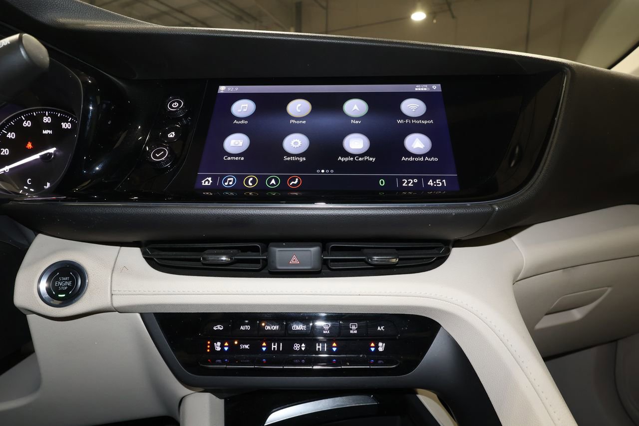 Used 2021 Buick Envision Avenir w/ Technology Package II image 17