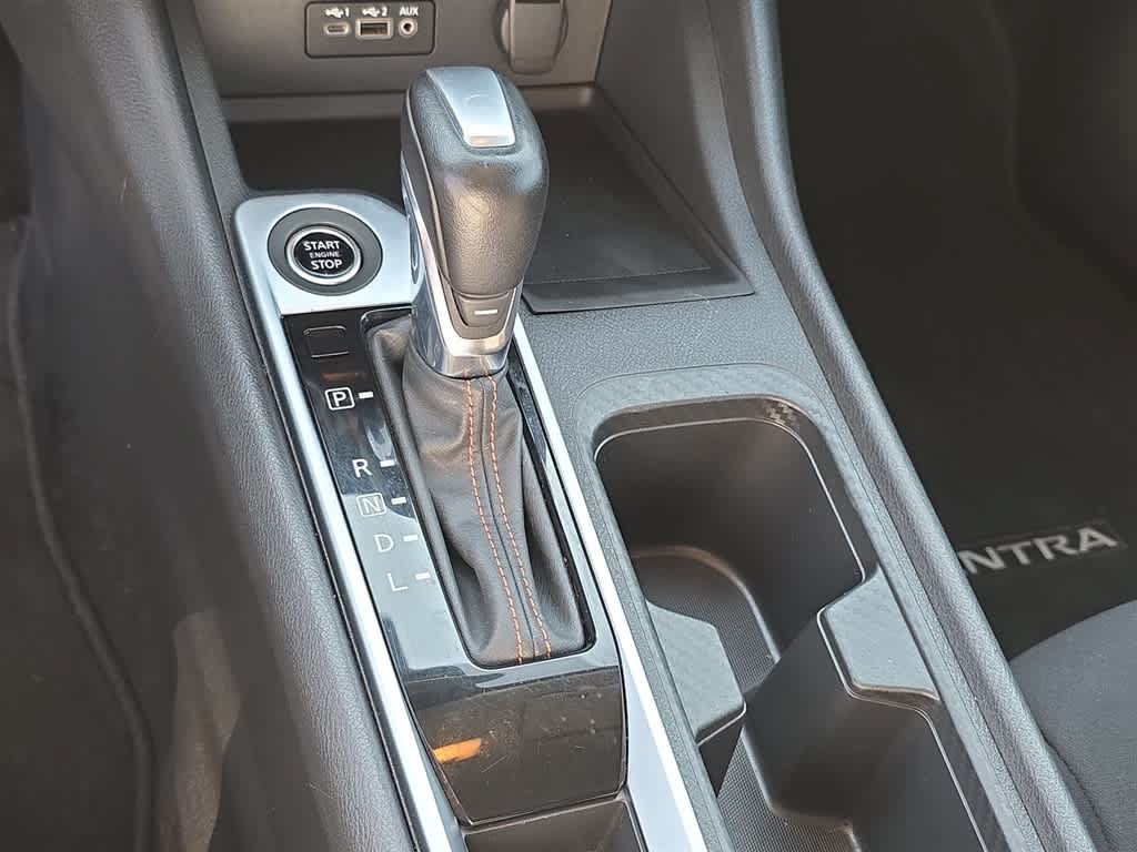 Used 2023 Nissan Sentra SR w/ Midnight Edition Package FWD image 23