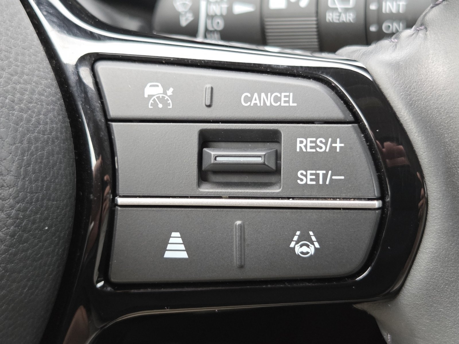 Certified 2024 Honda CR-V EX-L image 10