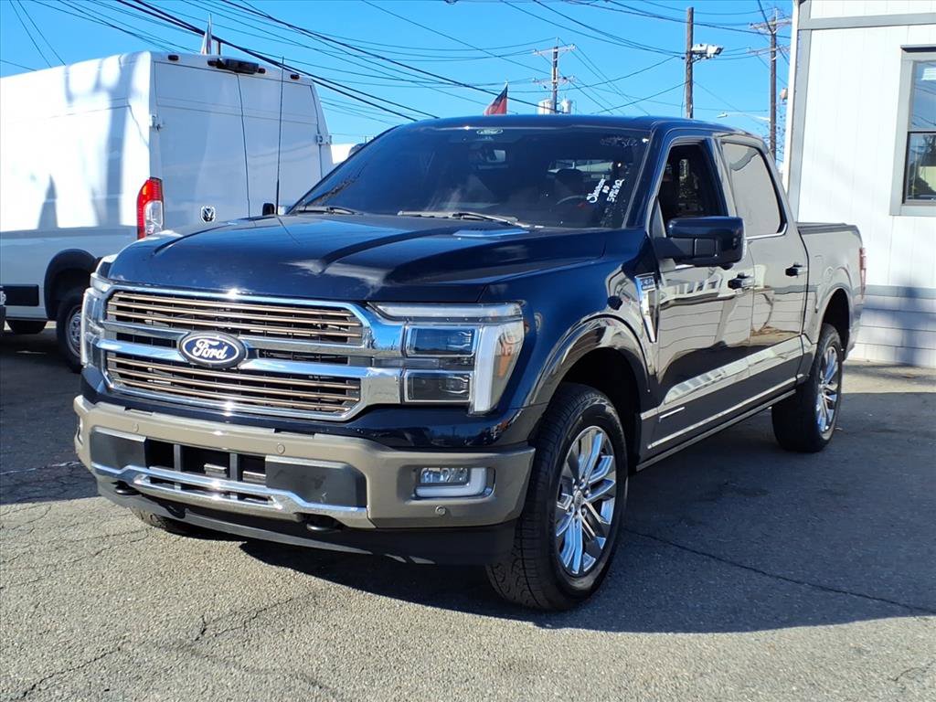 Used 2025 Ford F150 King Ranch w/ FX4 Off-Road Package image 3