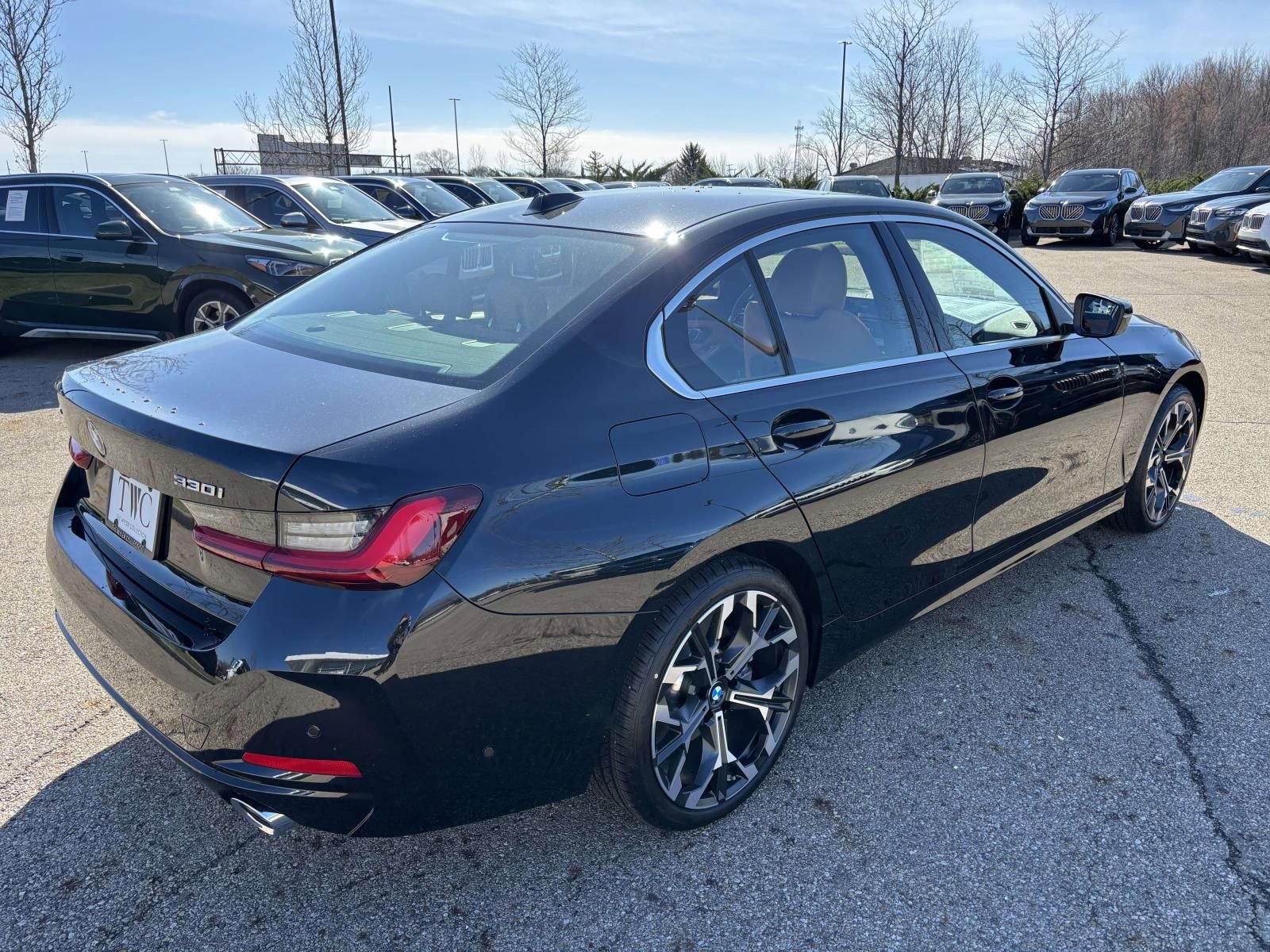 New 2026 BMW 330i xDrive Sedan w/ Premium Package image 5