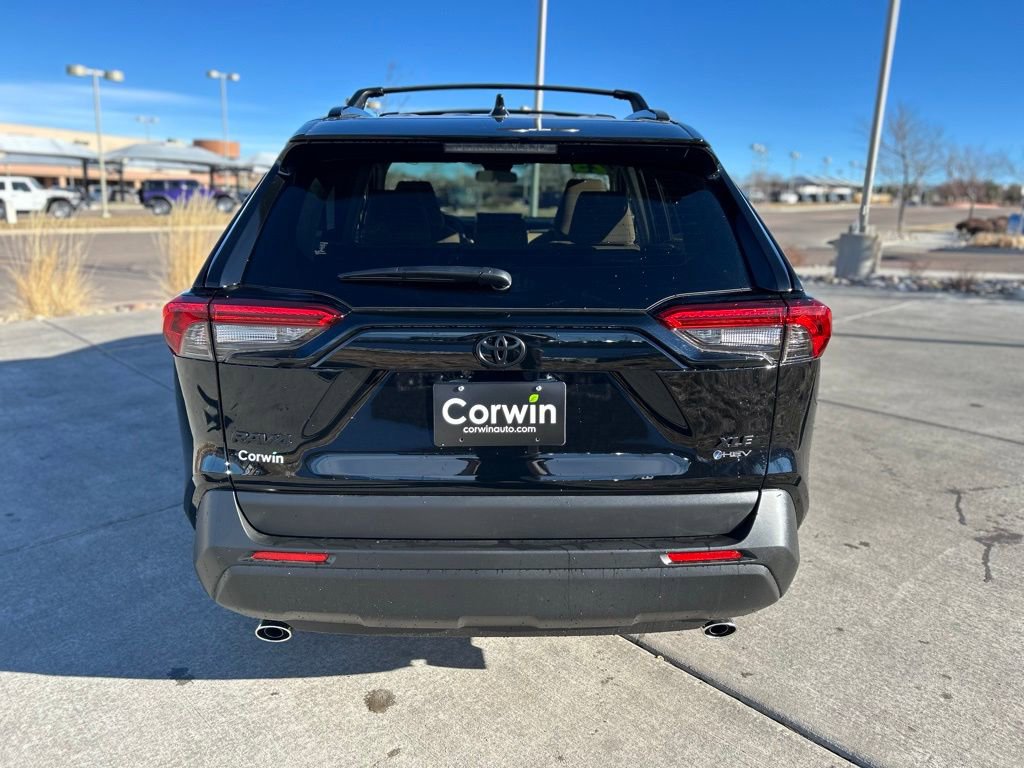 Used 2025 Toyota RAV4 XLE image 6