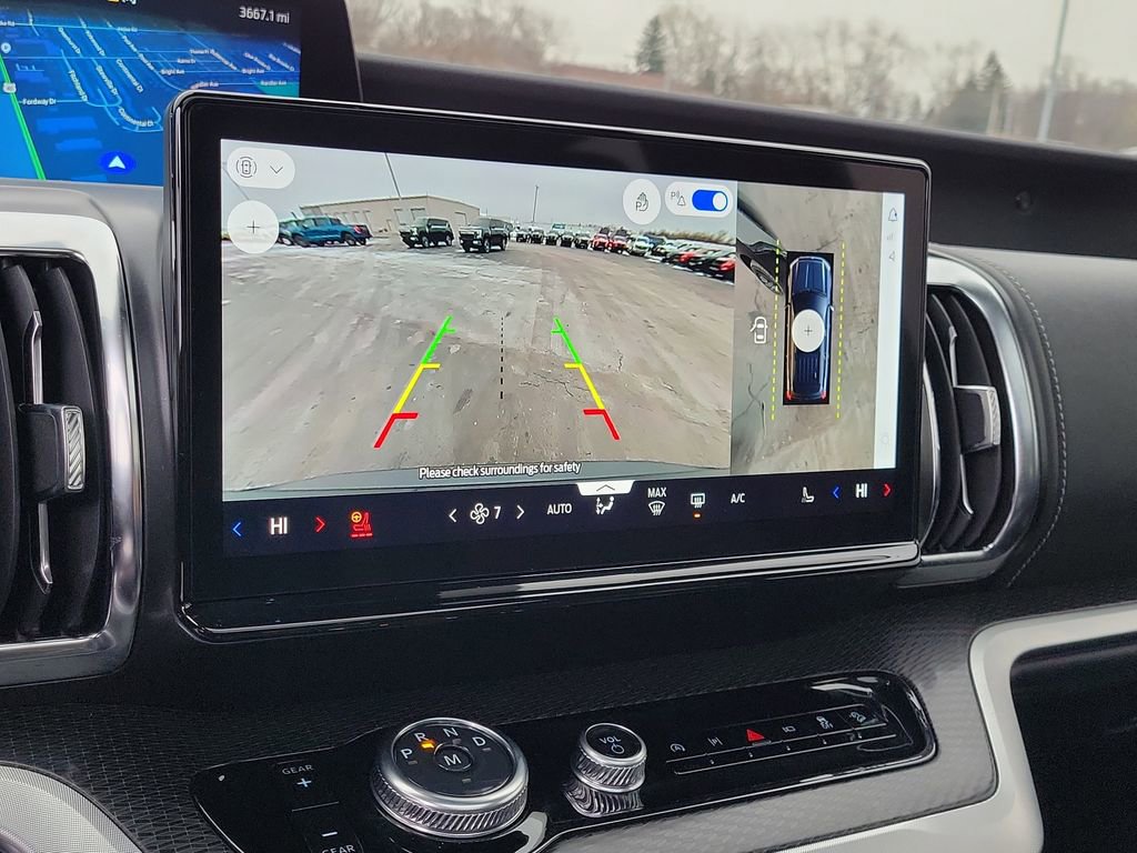 New 2025 Ford Expedition Max Platinum w/ Stealth Performance Package image 26