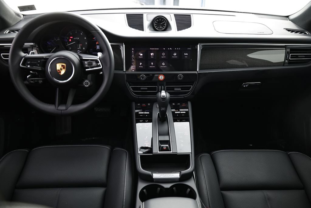 New 2026 Porsche Macan GTS AWD/4WD image 29
