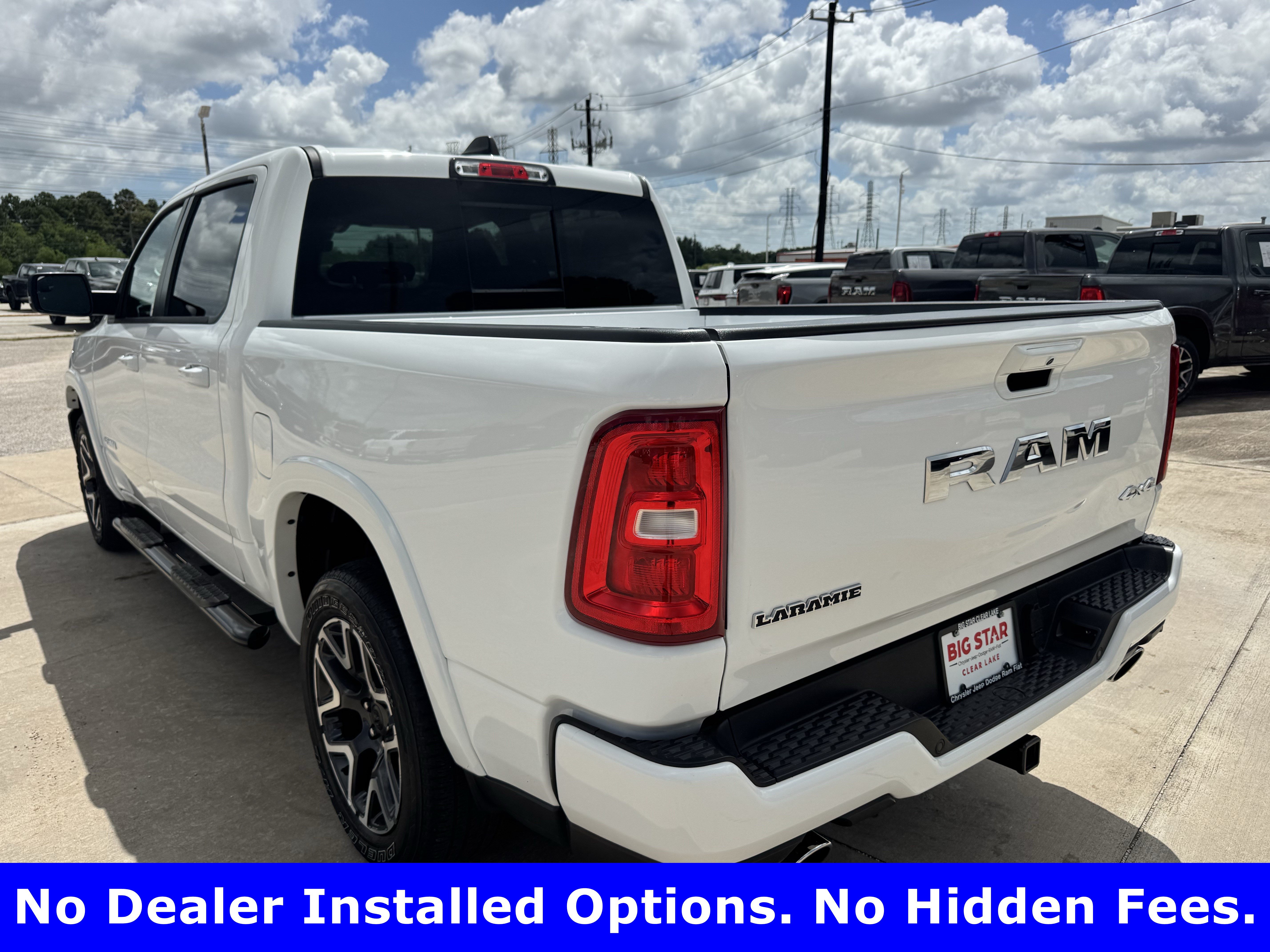 Used 2025 RAM 1500 Laramie w/ Sport Appearance Package AWD/4WD image 6