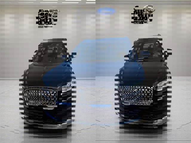 Used 2022 Lincoln Nautilus Reserve image 9