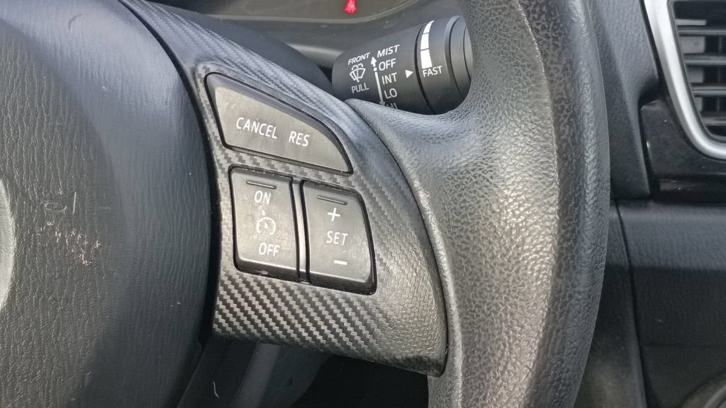 Used 2016 MAZDA MAZDA3 i Sport FWD image 26