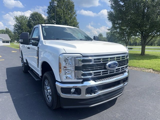 New 2025 Ford F250 XLT image 17