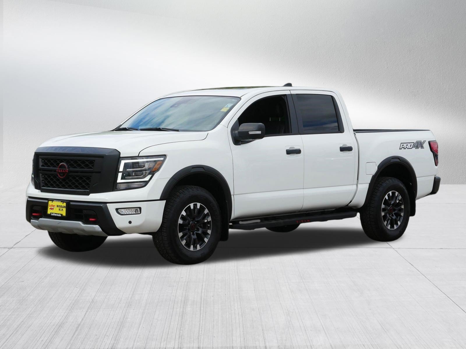 Certified 2024 Nissan Titan PRO-4X w/ Pro-4x Convenience Package AWD/4WD image 3