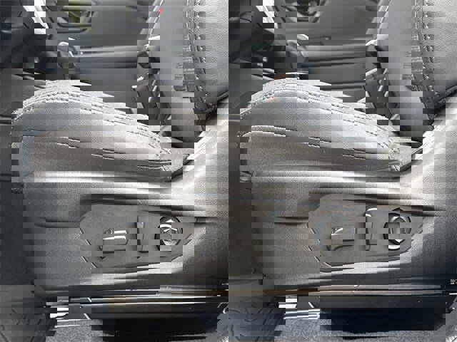 Certified 2025 Subaru Forester Premium image 23