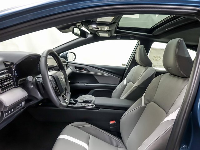 New 2026 Toyota Camry SE image 9