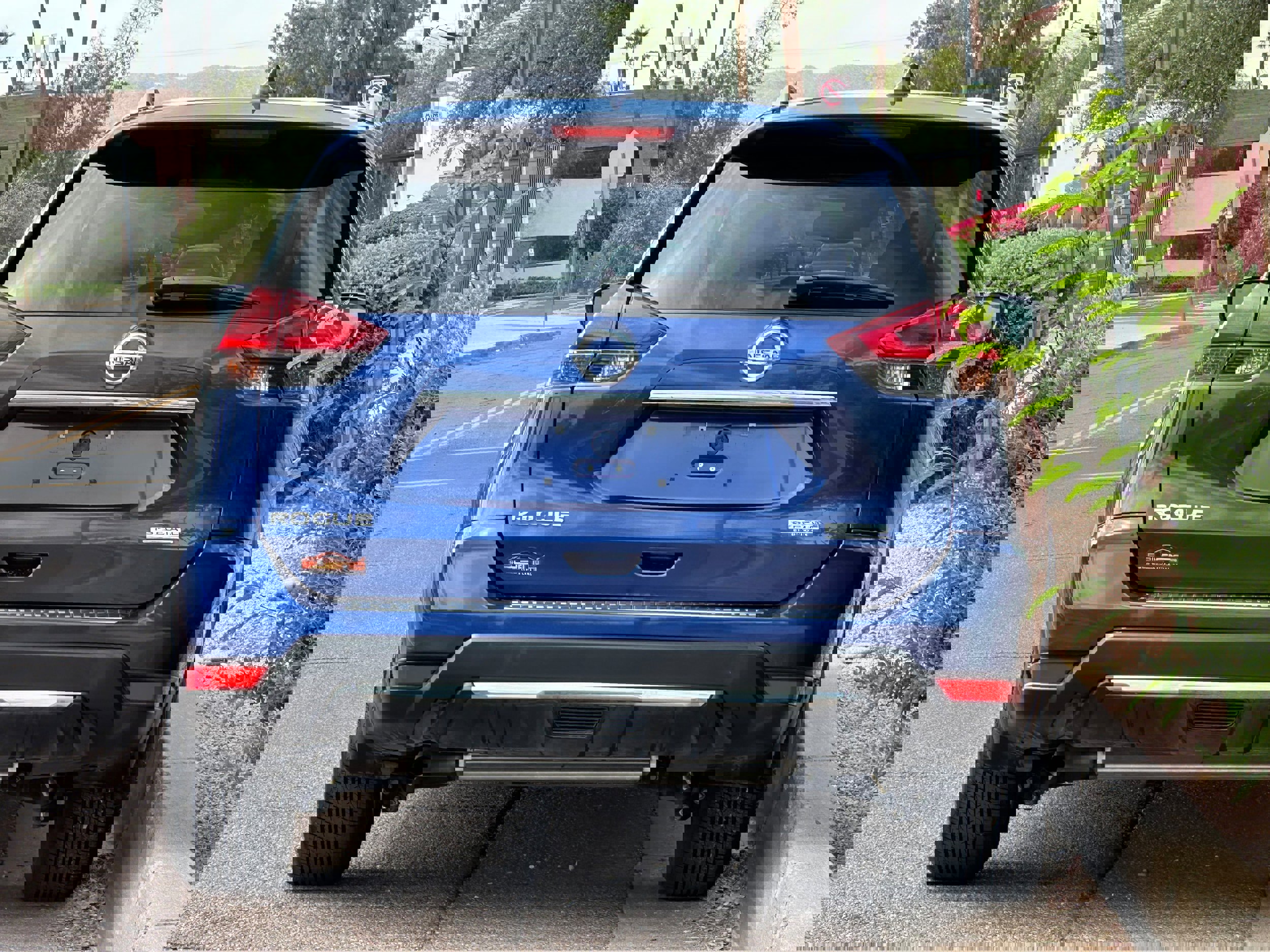 Used 2019 Nissan Rogue S w/ Special Edition Package image 5