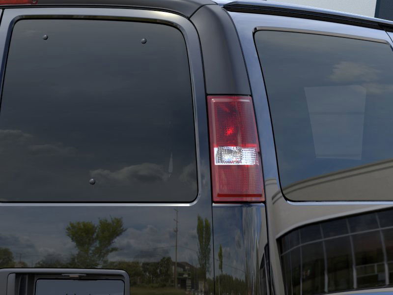 New 2025 GMC Savana 2500 w/ Driver Convenience Package image 31