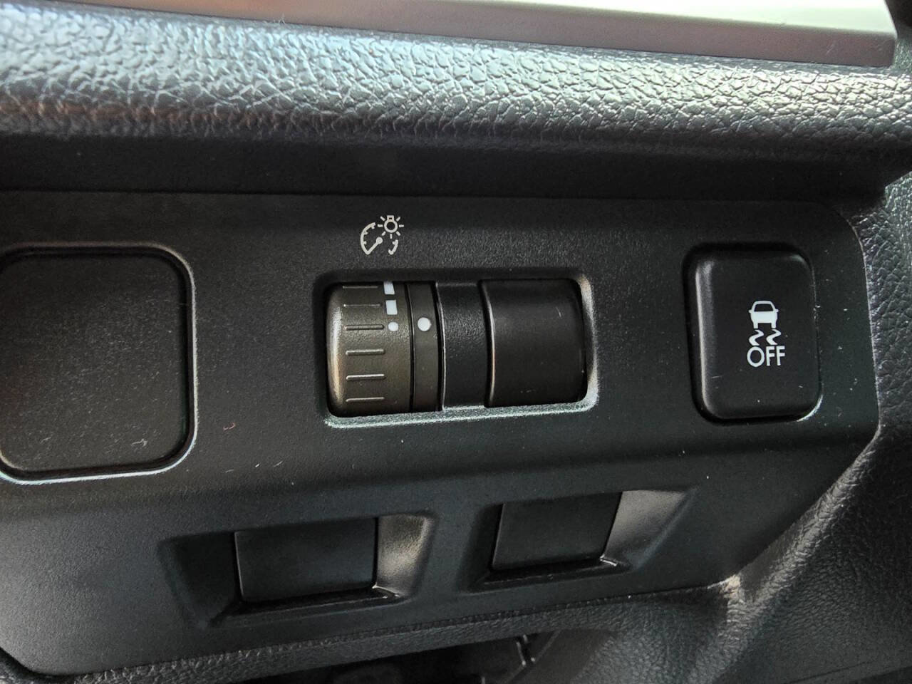 Used 2013 Subaru Impreza 2.0i image 31