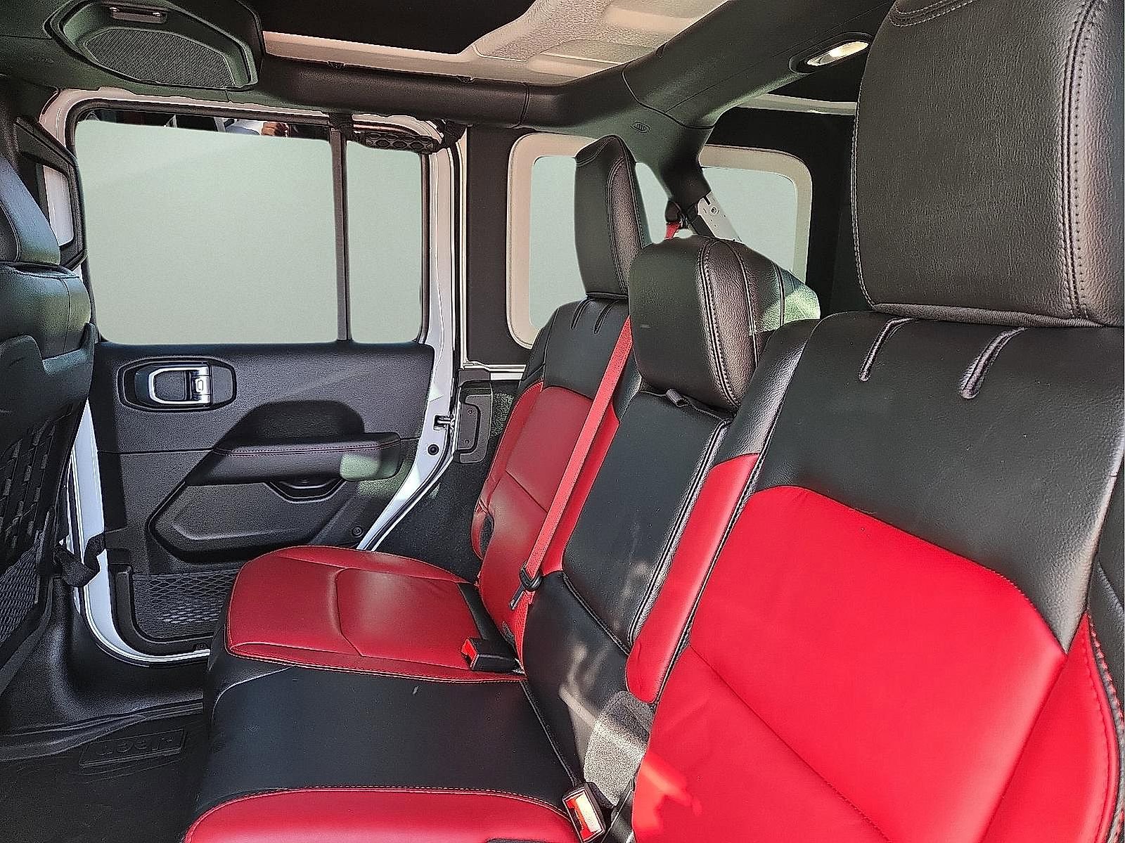 Used 2023 Jeep Wrangler Unlimited Rubicon 392 image 10